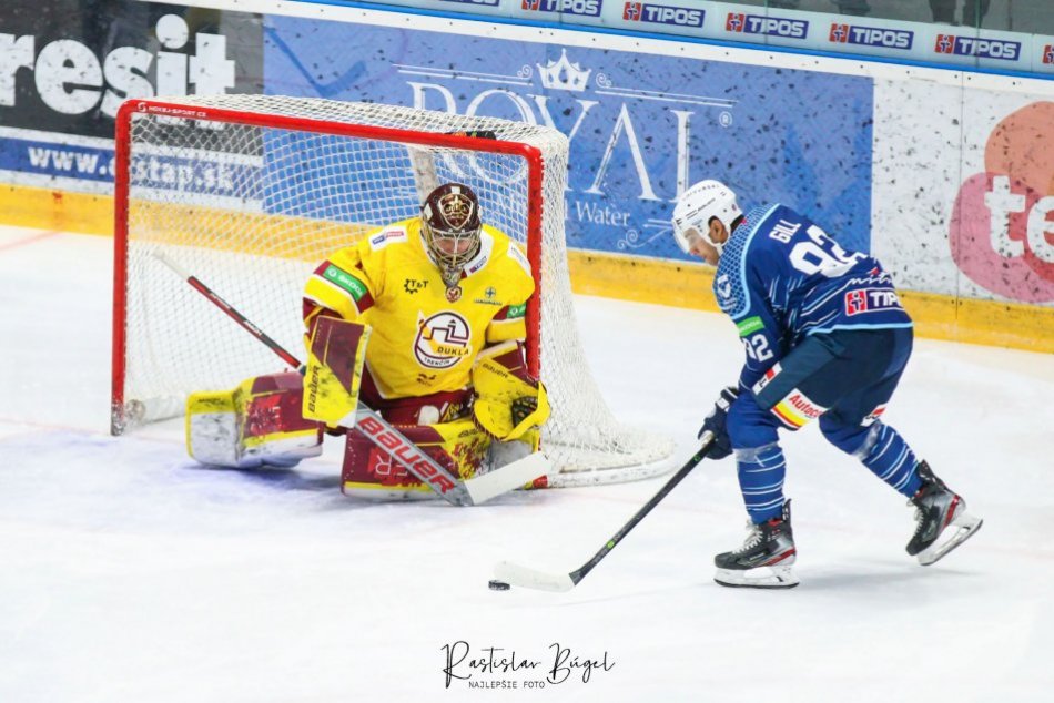 Ilustračný obrázok k článku Trenčín nestačil na Nitru: Tá ukončila trinásťzápasovú sériu prehier, FOTO