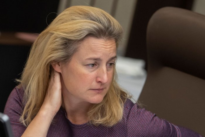 Ilustračný obrázok k článku TVRDÁ kritika na adresu ministerky kultúry: Je neviditeľná a v TOMTO je neschopná!