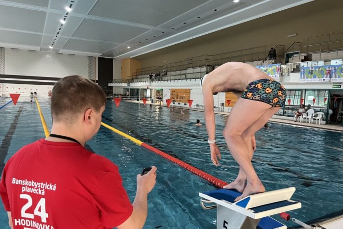 Ilustračný obrázok k článku Na Štiavničky prišlo kvôli zdraviu takmer 1 500 ľudí: Najstarší plavec mal 86 rokov