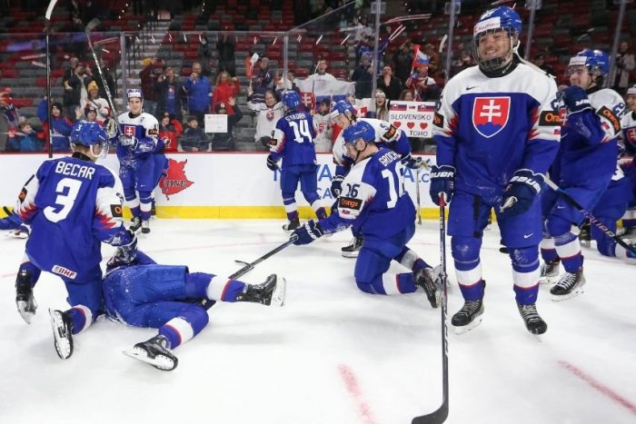 Ilustračný obrázok k článku Kto ich ZASTAVÍ?! Mladí Slováci si poradili aj s Lotyšmi a budú hrať o MEDAILY!