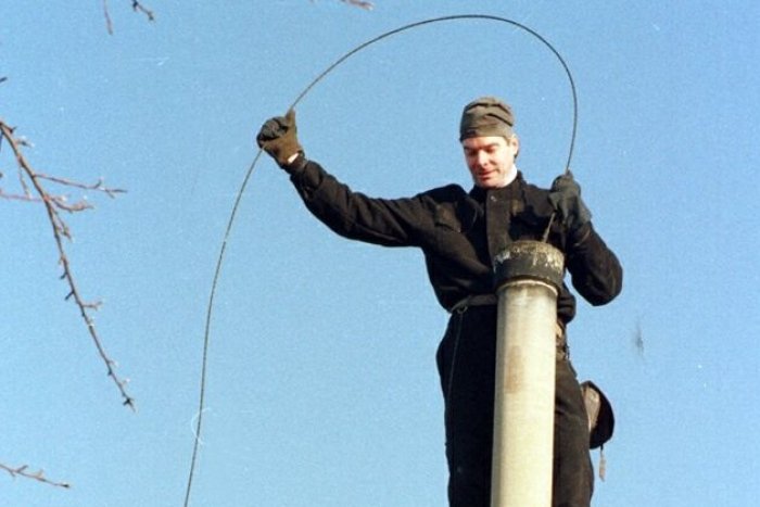 Ilustračný obrázok k článku Novoročné PRIANIA Bratislavčanov v minulosti: TOTO želali ľuďom KOMINÁRI a strážnici