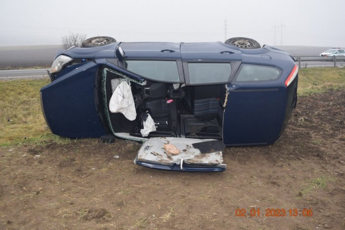 Ilustračný obrázok k článku HROZIVÁ nehoda na rýchlostnej ceste: Zranili sa TRAJA ľudia, v aute bol aj malý chlapček!