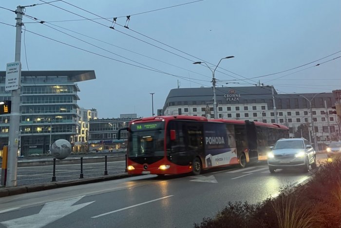 Ilustračný obrázok k článku MHD v Bratislave už nie je pre Ukrajincov ZADARMO: Nemali sa to ako dozvedieť?