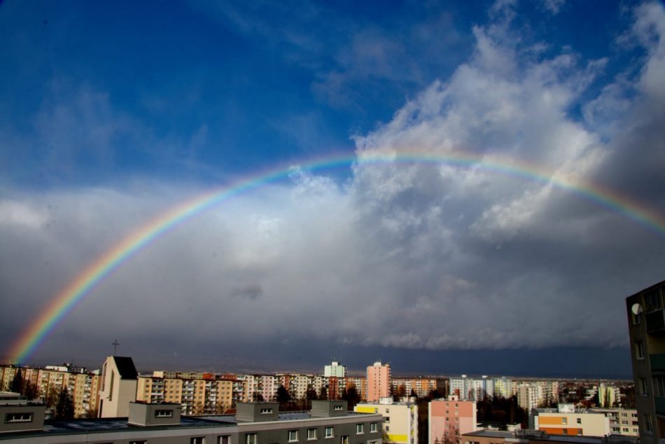 Ilustračný obrázok k článku Netypické počasie v Poprade a okolí: Ľudí prekvapila JANUÁROVÁ dúha, FOTO