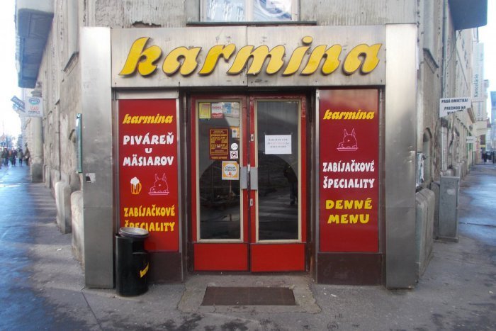 Ilustračný obrázok k článku Legenda znovu ožila: Na Štúrovu sa vrátila Karmina, ponúka klasiku za prijateľné ceny