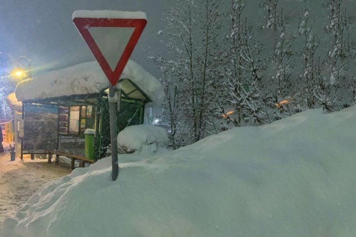 Ilustračný obrázok k článku ZIMA sa hlási o slovo: Pripravte sa na zmenu počasia, napadnúť má až 20 cm SNEHU!