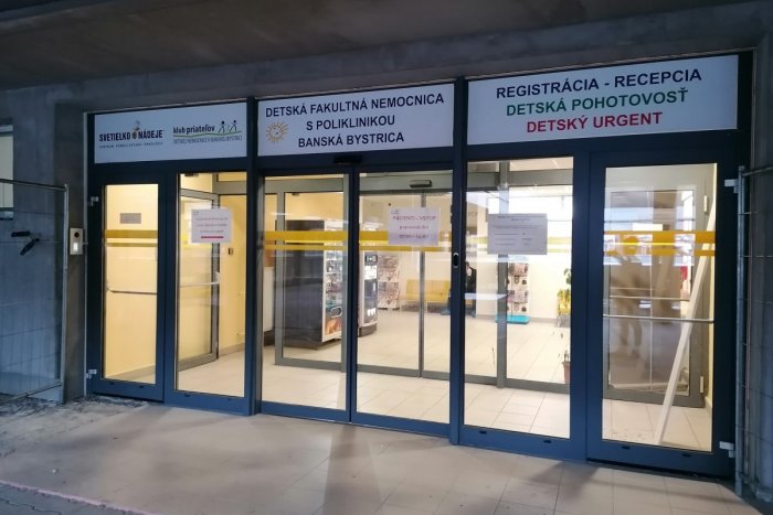 Ilustračný obrázok k článku Dobrá správa pre Bystričanov: Týka sa VSTUPU do nemocnice
