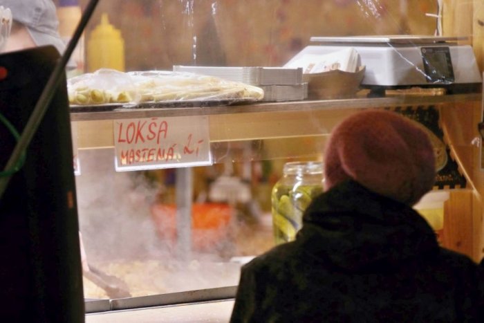 Ilustračný obrázok k článku Veľké KONTROLY na vianočných trhoch: POCHYBENIA odhalili aj v Nitrianskom kraji!