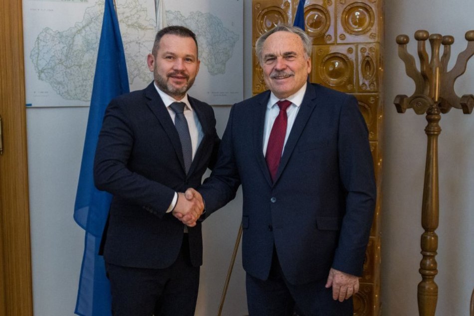 Ilustračný obrázok k článku Kraj má nového hlavného lekára: Županovi jeho nomináciu odobril aj MINISTER