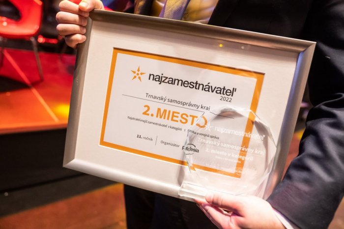 Ilustračný obrázok k článku Trnavský kraj OBHÁJIL skvelý úspech: Patrí medzi NAJATRAKTÍVNEJŠÍCH zamestnávateľov