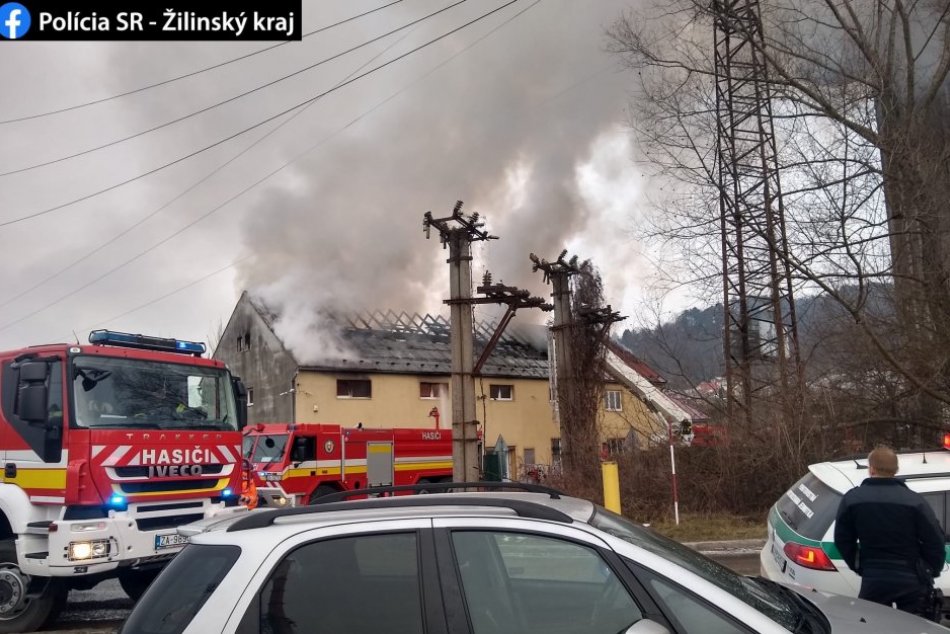 Ilustračný obrázok k článku V Žiline vypukol ďalší POŽIAR: Zvedaví vodiči brzdili premávku, FOTO