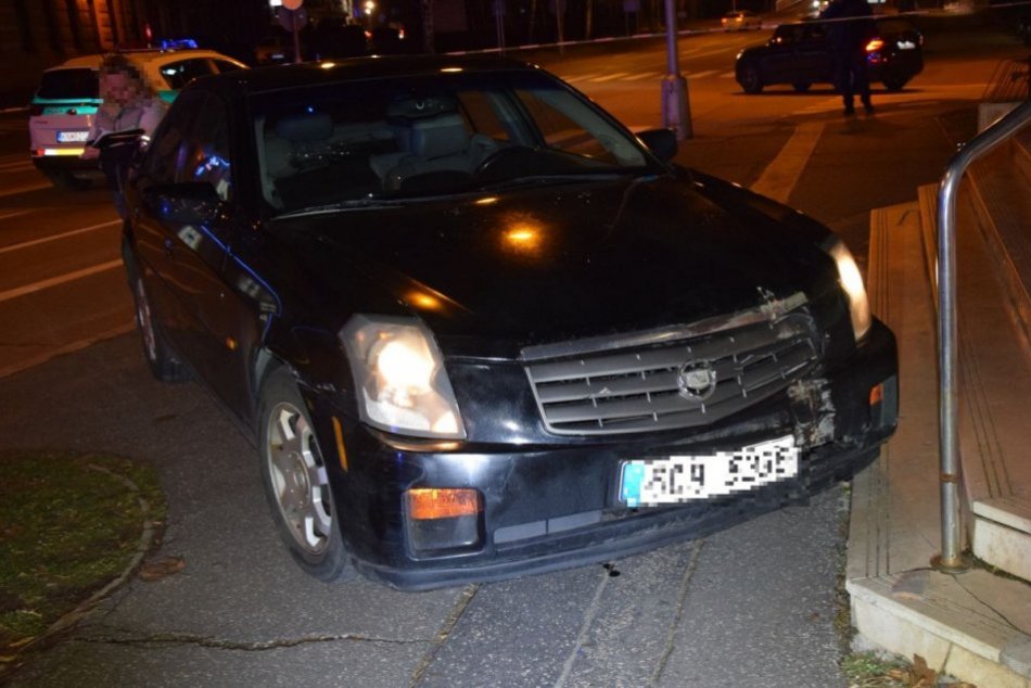 Ilustračný obrázok k článku Prevádzači unikali z Maďarska na Slovensko: Naháňačku ukončila NEHODA!