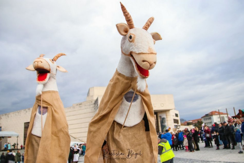 Ilustračný obrázok k článku Centrum Nitry ožije fašiangovou veselicou: Chýbať nebude jarmok i sprievod, PROGRAM