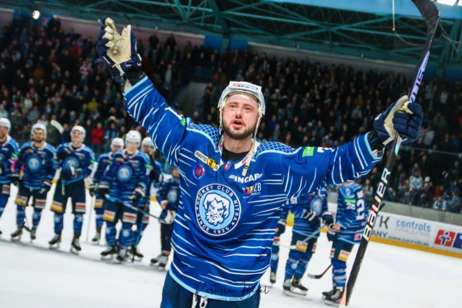 Ilustračný obrázok k článku Nitra šokovala úradujúceho majstra: Pred skvelou kulisou porazila Slovan, FOTO