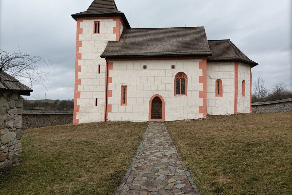 Ilustračný obrázok k článku Podpoľanie ukrýva historický KLENOT: Navštívil ho aj anglický kráľ Karol III., FOTO