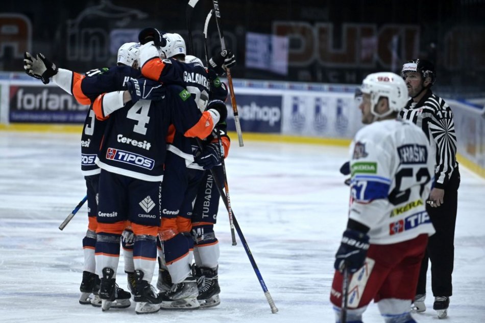 Ilustračný obrázok k článku Zdrvujúca prehra s Michalovcami: Zvolenčania sa nezmohli ani na gól, FOTO