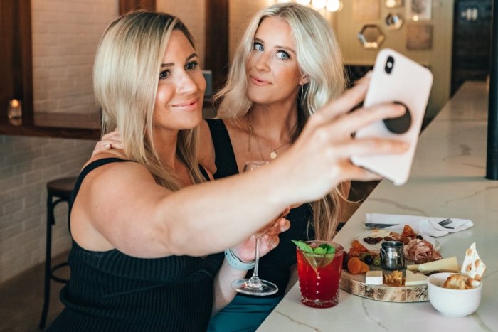 Ilustračný obrázok k článku Chcete pohodu a zdravie? Kľúčom sú PRIATELIA, potrebujete týchto 5 typov!