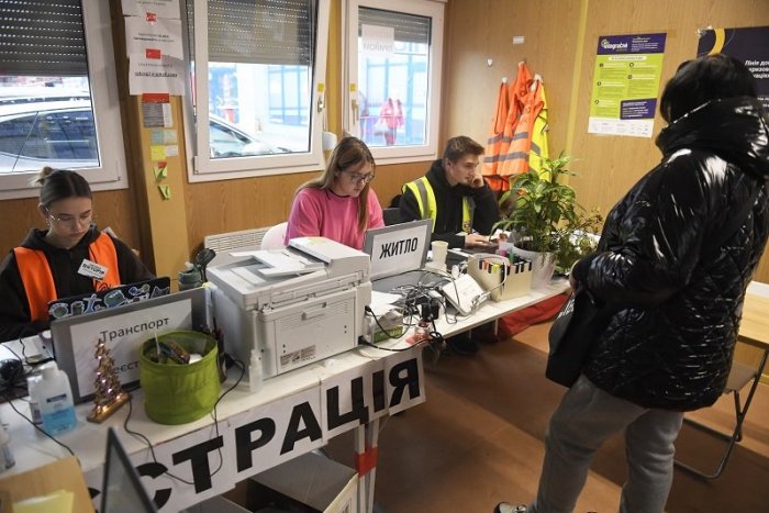 Ilustračný obrázok k článku Ukrajinci nám prácu NEKRADNÚ! Trhu pomáhajú a robia najmä to, čo Slováci NECHCÚ