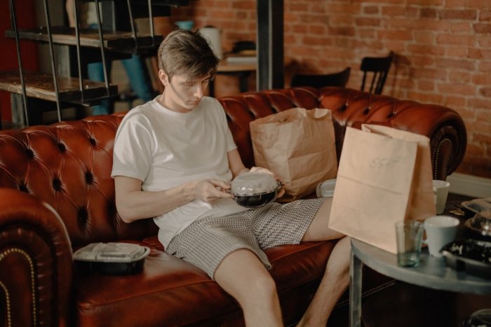 Ilustračný obrázok k článku Po pandémii sme si zamilovali DONÁŠKOVÉ služby: Najviac si objednávame TOTO jedlo!