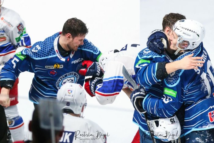 Ilustračný obrázok k článku Nitra je iba BOD od predkola play-off: Sýkoru teší, že Bodák za neho zhodil rukavice