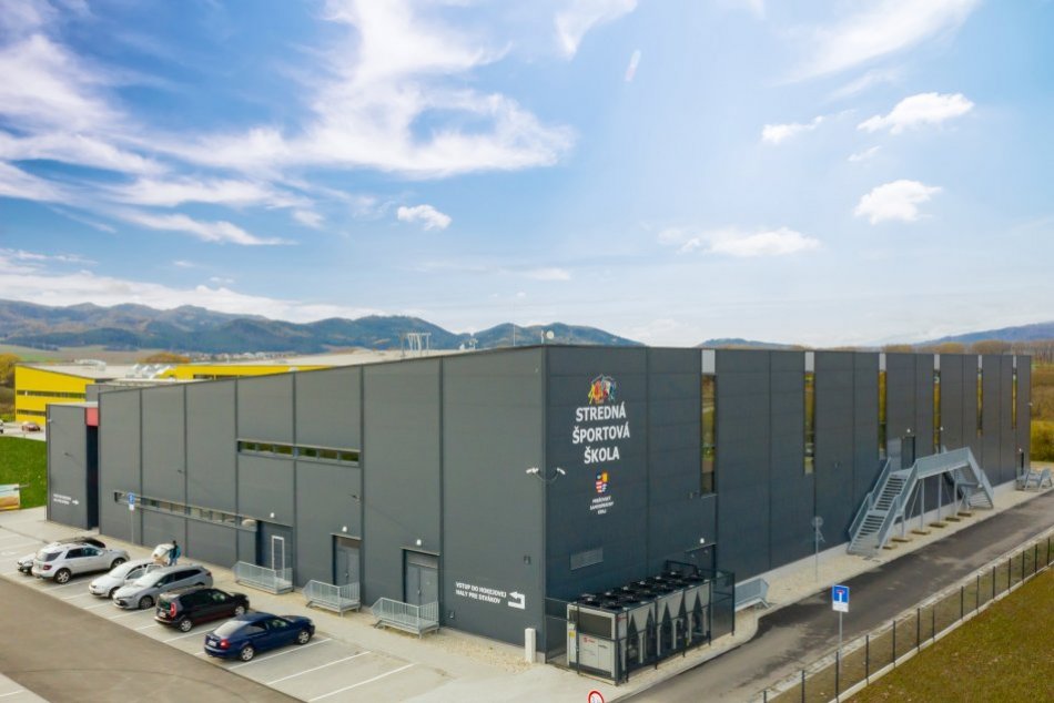 Ilustračný obrázok k článku Poprad sa ňou pýši právom: Unikátna škola v Poprade môže byť Stavbou roka 2022