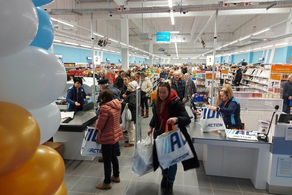 Ilustračný obrázok k článku Superlacný Action otvára novú predajňu v Nitre: Láka na ULTRA nízke ceny