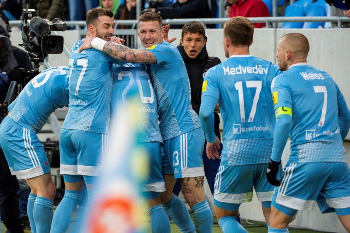 Ilustračný obrázok k článku Trnavčania spackali DERBY so Slovanom: Tí im NADELILI "štvorku", ale radosť nemajú!