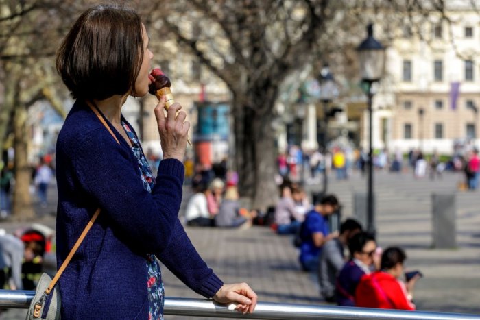 Ilustračný obrázok k článku Je tu predĺžený VÍKEND: Kedy príde ZMENA počasia a teploty do 22 stupňov?