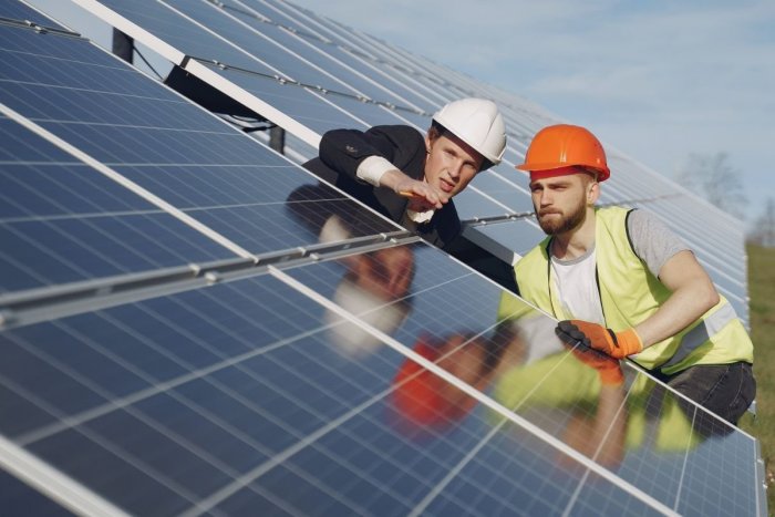 Ilustračný obrázok k článku Nové Zámky chcú ušetriť: Pripravujú stavbu malých fotovoltických elektrární