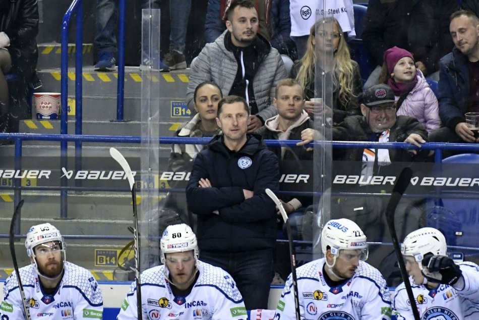 Ilustračný obrázok k článku Slovák skončil s deviatimi stehmi: Podľa Stavjaňu výkon Nitry zaostal za očakávaním