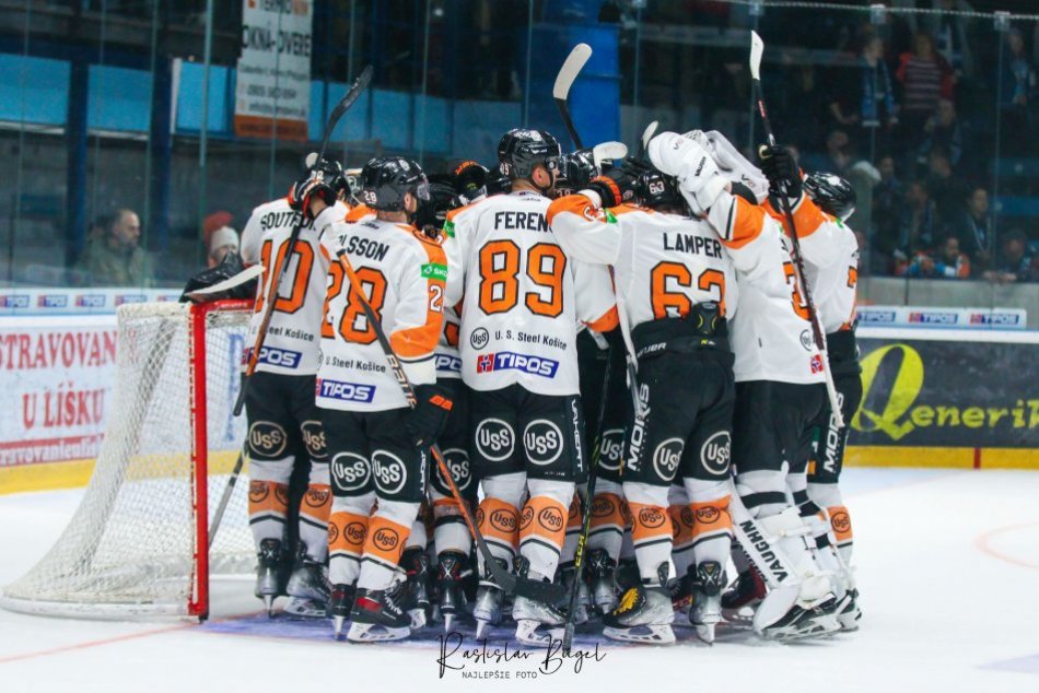 Ilustračný obrázok k článku Košice v druhom zápase pod Zoborom uspeli: Doma môžu spečatiť postup, FOTO