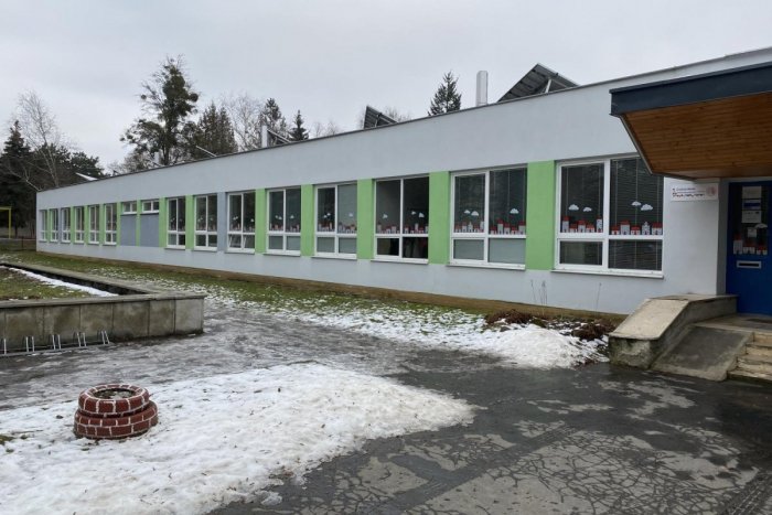 Ilustračný obrázok k článku Na ZŠ Bajkalskej budú prebiehať opravy: Budova má stavebné kazy, musia sa URÝCHLENE riešiť