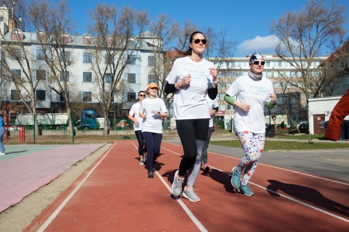 Ilustračný obrázok k článku SKVELÝ nápad! Bratislavčania môžu ŠPORTOVAŤ a hrať sa na školských DVOROCH v centre mesta
