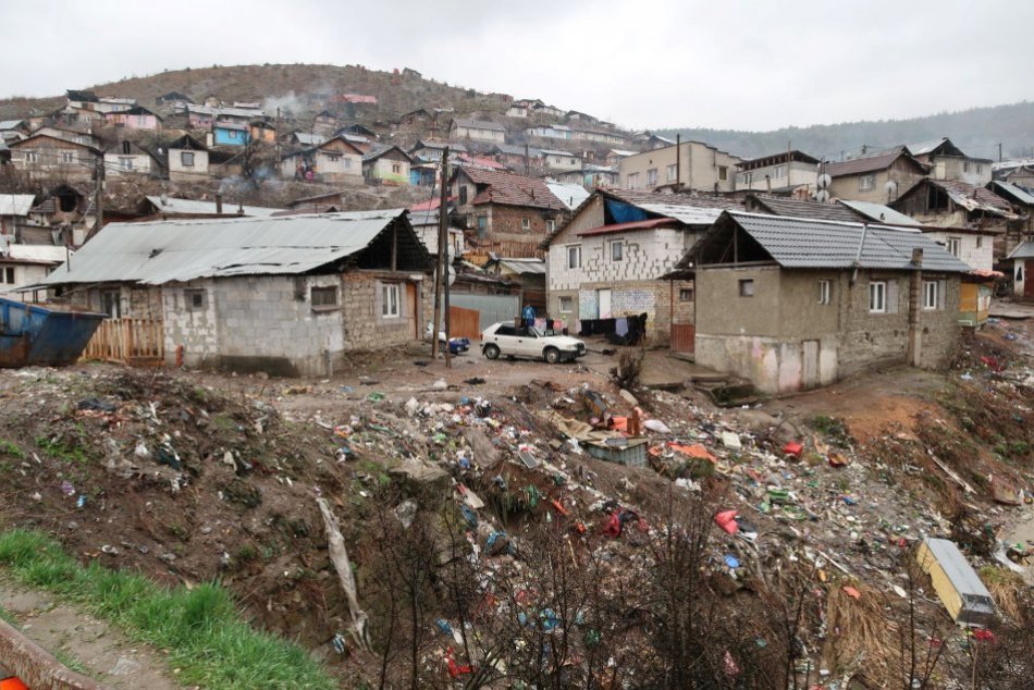 Ilustračný obrázok k článku Smrť mesačného chlapčeka z OSADY: Pred tragédiou tam boli sociálni pracovníci, FOTO