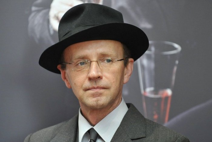 Ilustračný obrázok k článku Smútok v umeleckých kruhoch: Zomrel herec známy aj zo slovenských filmov