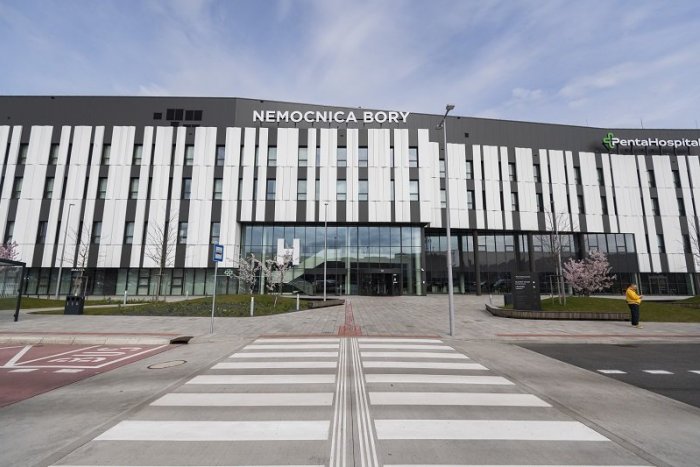 Ilustračný obrázok k článku V Nemocnici Bory už otvorili prvé ambulancie: TAKTO sa tam dostanete MHD