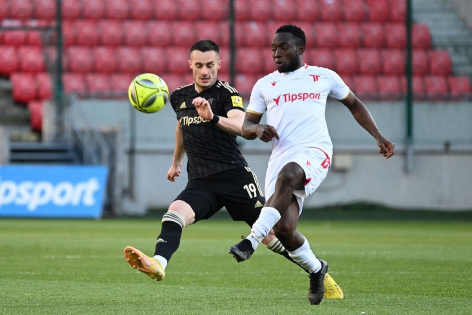 Ilustračný obrázok k článku Trnava jednoznačne zdolala Trenčín: POSTÚPILA  do finále Slovnaft Cupu, FOTO