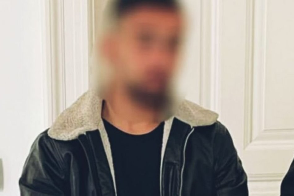 Ilustračný obrázok k článku DESIVÝ prípad zo stredného Slovenska: Školáka prepadol muž, NOŽOM mieril na brucho