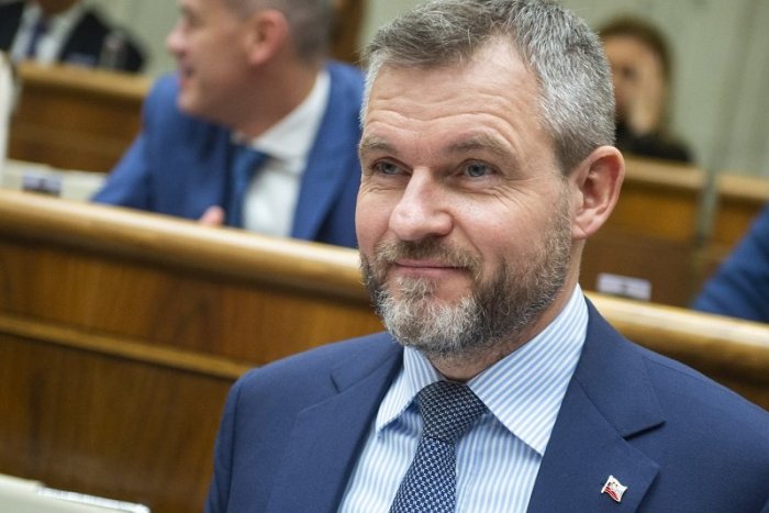 Ilustračný obrázok k článku Hlas-SD ohlásil SPÁJANIE s jednou politickou stranou: Ktoré tváre sa pridajú k Pellegrinimu?