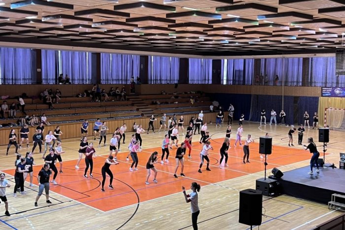 Ilustračný obrázok k článku Trnavskú mládež čakala poriadna MAKAČKA: Po niekoľkoročnej pauze sa vrátil Maratón pohybu