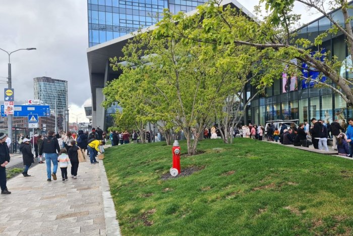 Ilustračný obrázok k článku Rozruch v hlavnom meste: Bratislavské nákupné centrum museli EVAKUOVAŤ!