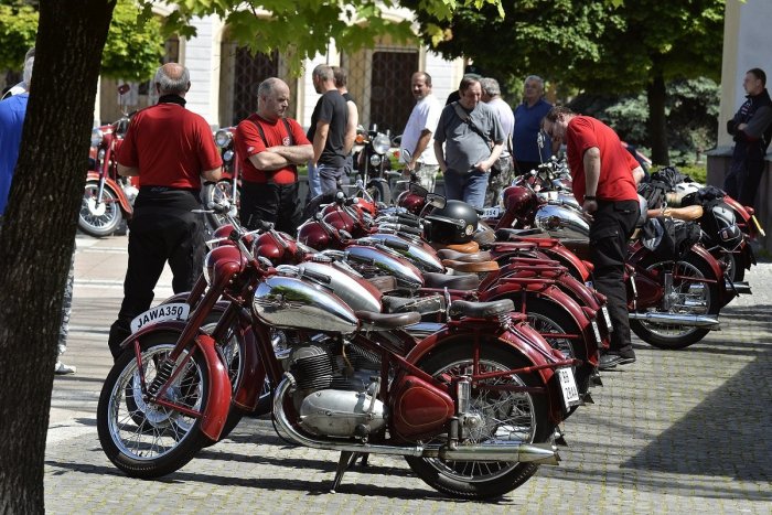 Ilustračný obrázok k článku Blíži sa otvorenie sezóny: V Nitre sa stretnú VETERÁNY a motoristi z celého Slovenska