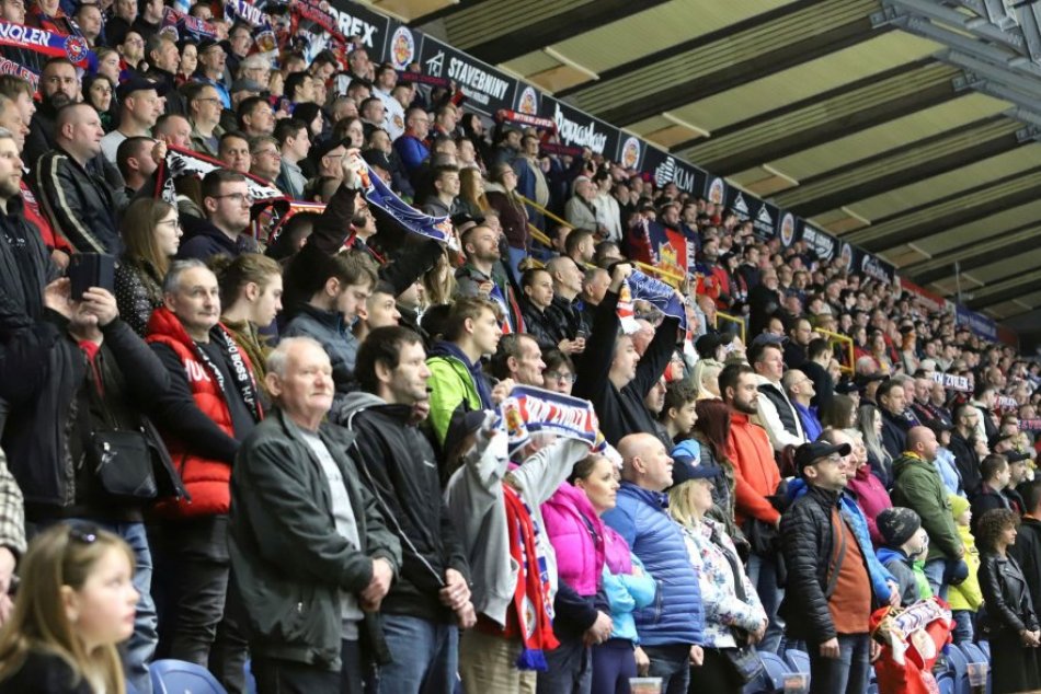 Ilustračný obrázok k článku Zvolenskí hokejisti sa poďakujú FANÚŠIKOM: Chystajú AUTOGRAMIÁDU aj TOMBOLU