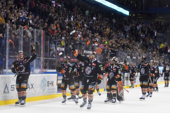 Ilustračný obrázok k článku VEĽKÁ gratulácia na východ: Hokejisti Košíc sa stali po deviatykrát majstrami Slovenska!