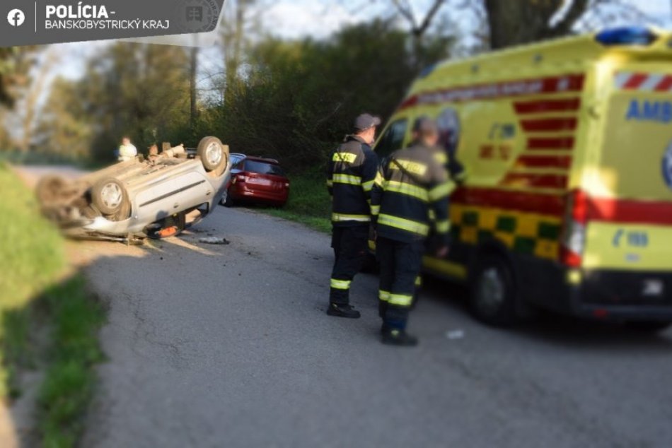 Ilustračný obrázok k článku HROZIVÝ pohľad, auto skončilo na streche: Na jazdu OPILCA doplatil spolujazdec, FOTO