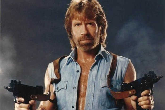 Ilustračný obrázok k článku Na Slovensko príde megahviezda a legenda vtipov CHUCK NORRIS: Kam má namierené?