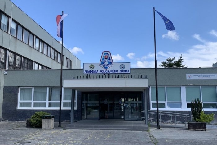 Ilustračný obrázok k článku NEČAKANÝ zvrat v prípade postrelenej kadetky: V akadémii chcú, aby PRERUŠILA štúdium