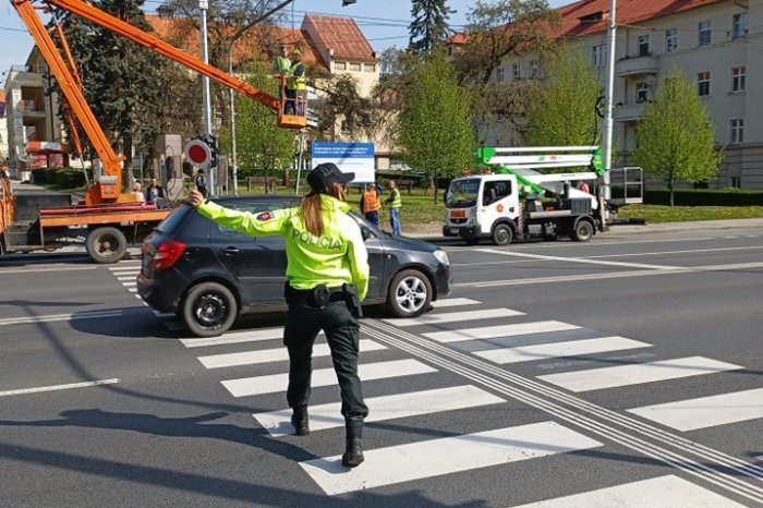 Ilustračný obrázok k článku Vláda schválila veľké ZMENY v doprave: Vodiči, na toto si budete musieť dať POZOR