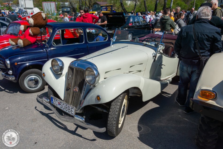 Ilustračný obrázok k článku Beh do výšky aj stretnutie VETERÁNOV: Vybrali sme TOP 15 víkendových lákadiel v Bystrici