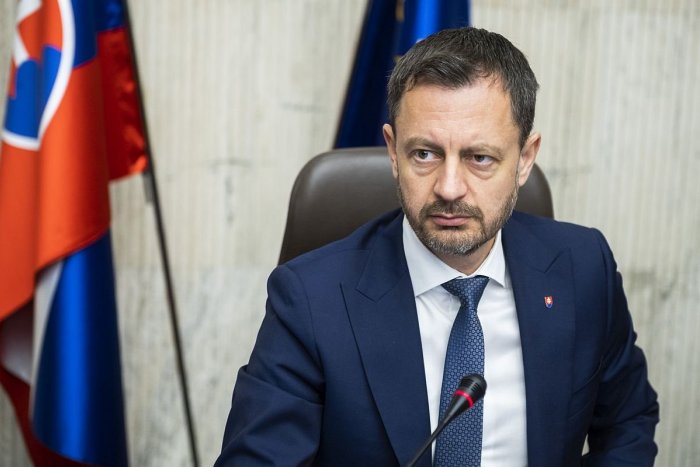 Ilustračný obrázok k článku Heger v MIMORIADNOM príhovore: Neviem si predstaviť, že by teraz nastúpila úradnícka vláda